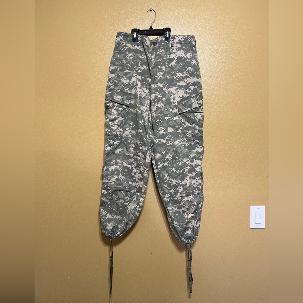 Trouser Army Combat Uniform Pants Digital Camo Medium 8415-01-519-8429